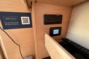 BAVARIA S33HT by trim nautica